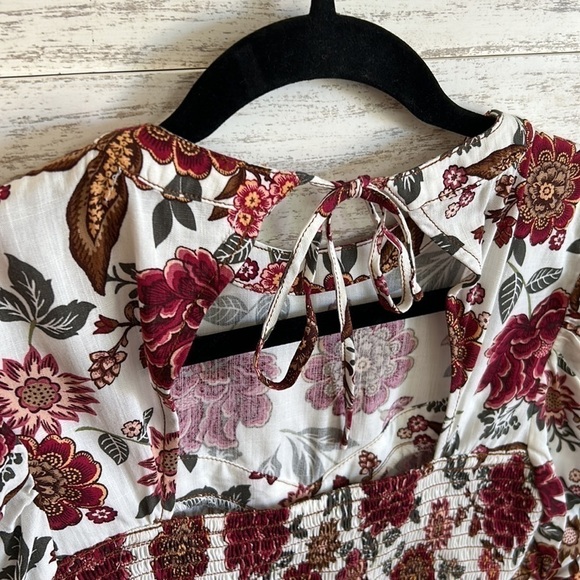 SO Crop Renaissance Puff Sleeve | SIZE XS - Picture 8 of 8